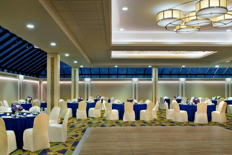 Hotel Long Island Marriott