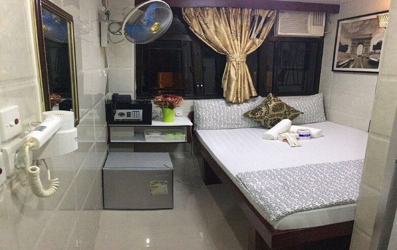 Hotel Skylark