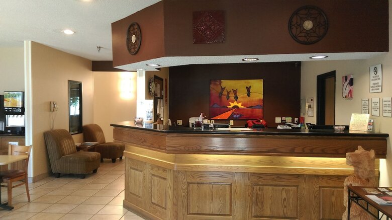 Hotel Econo Lodge West I-29 West Acres Mall