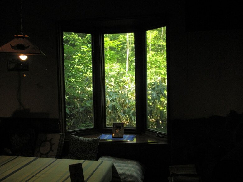Bed & Breakfast Pension & Restaurant Bistare Kana