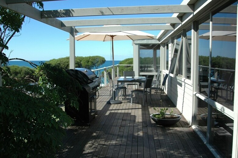 The Beach House At Tura Beach