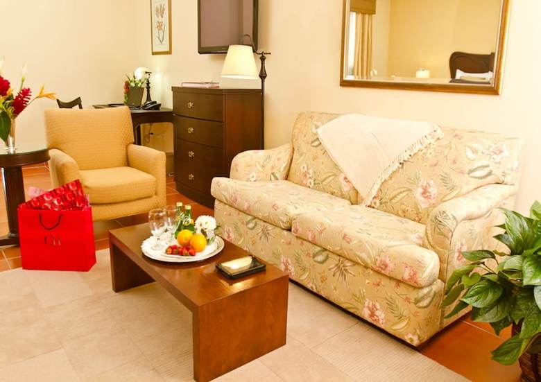 Hotel Los Portales