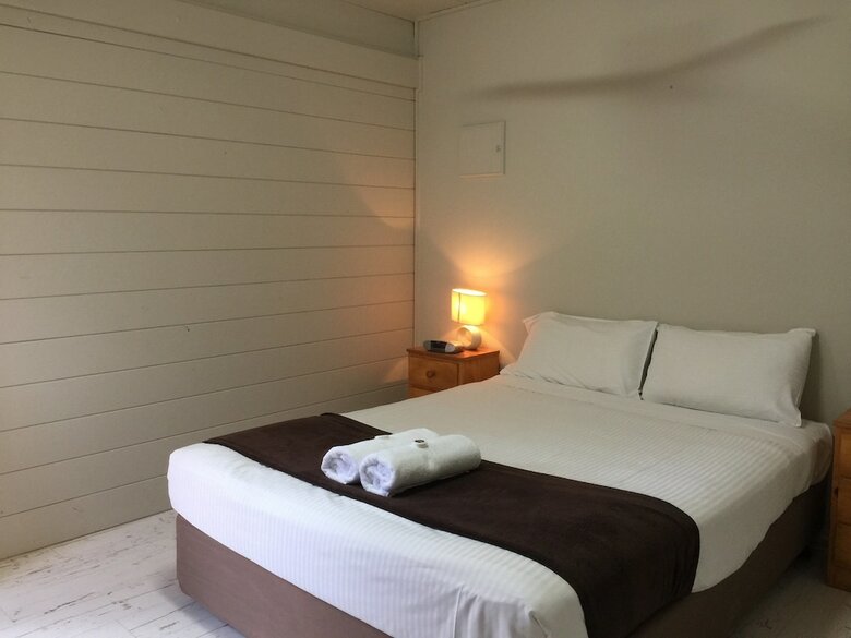 Cabana Shelly Beach Holiday Park