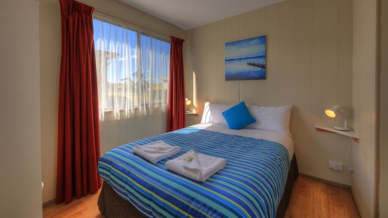 Low Head Tourist Park - Caravan Park