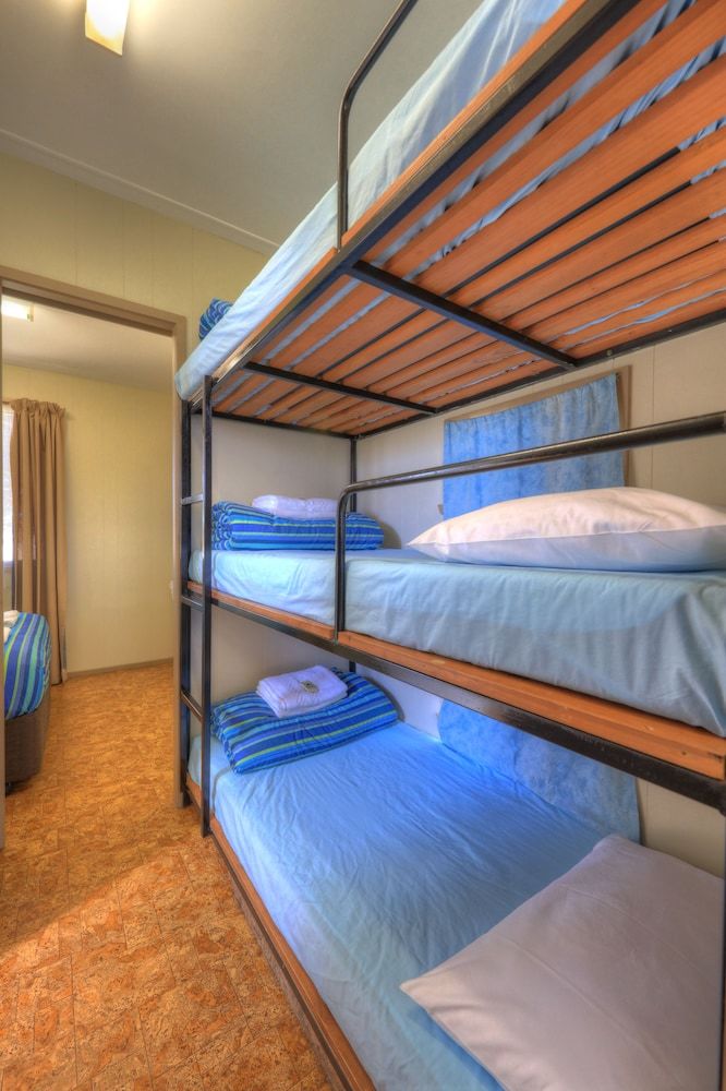Low Head Tourist Park - Caravan Park