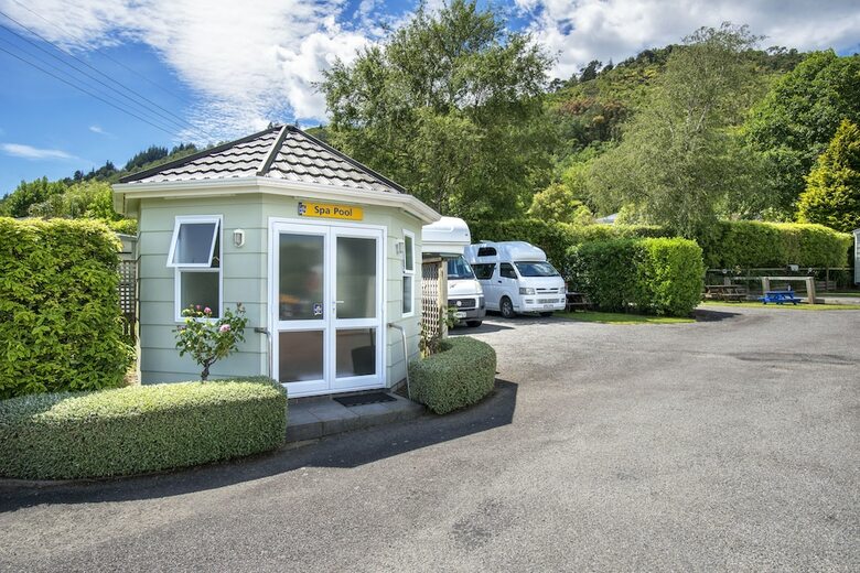 Picton Top10 Holiday Park