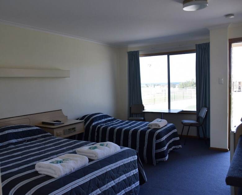 Stansbury Holiday Motel