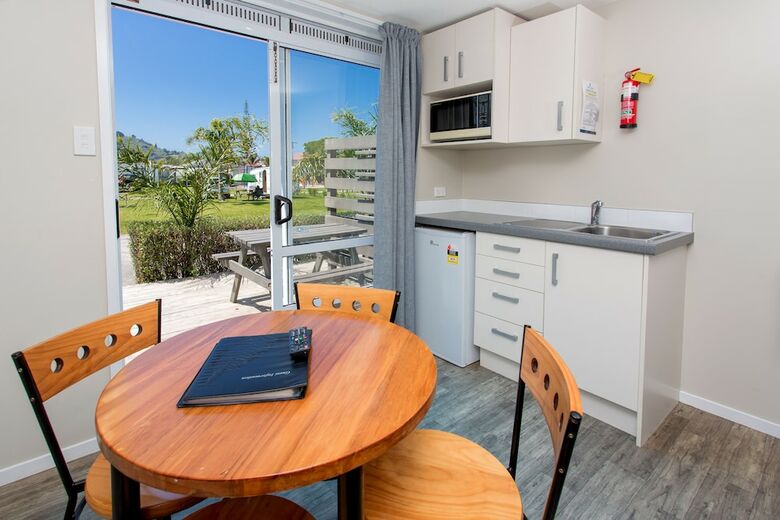 Cabana Beachaven Top 10 Holiday Park
