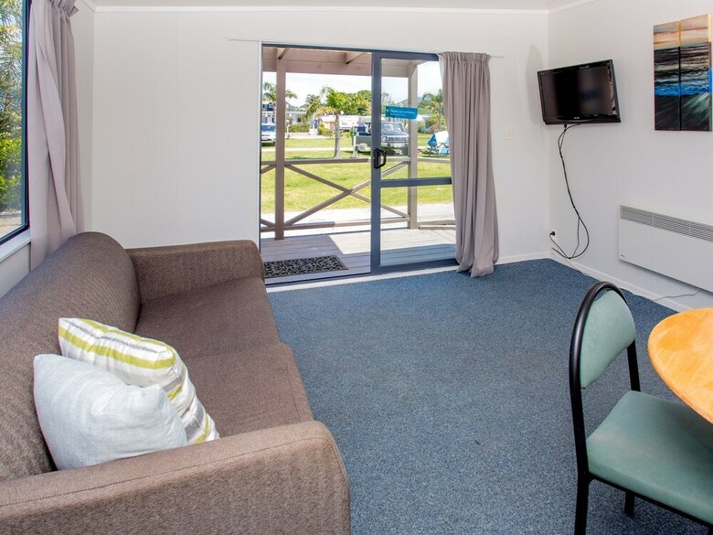 Cabana Beachaven Top 10 Holiday Park