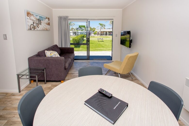 Cabana Beachaven Top 10 Holiday Park