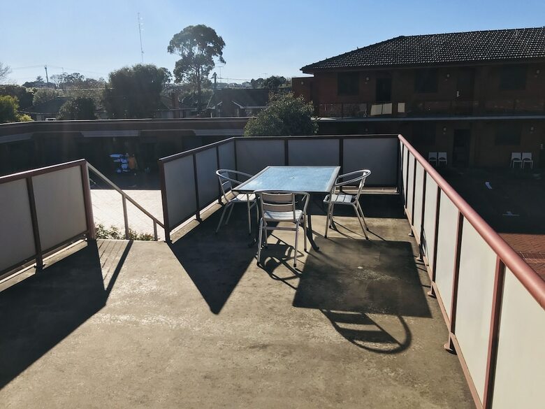 Sovereign Park Motor Inn