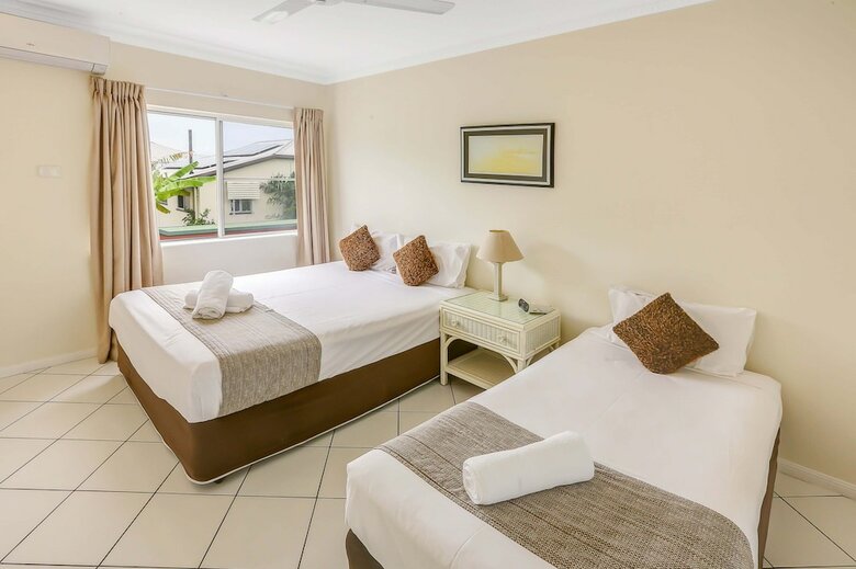 Koala Court Holiday Apartments
