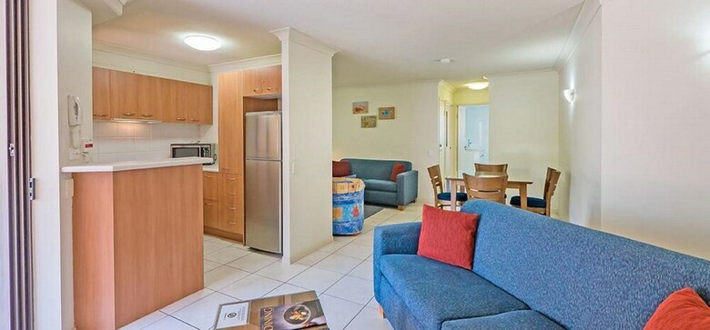 Burleigh On The Beach Holiday Apartments