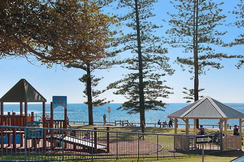 Apartamentos Norfolks On Moffat Beach