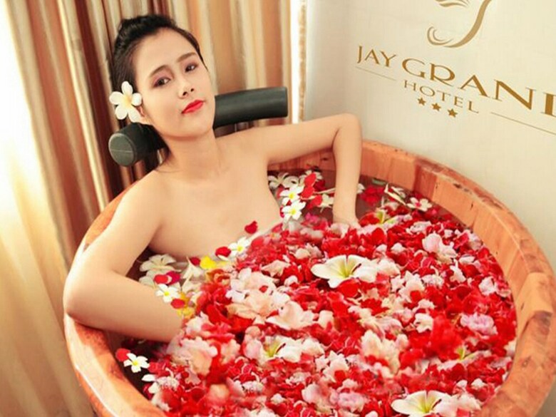 Jay Grand Hotel