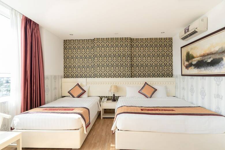 Jay Grand Hotel