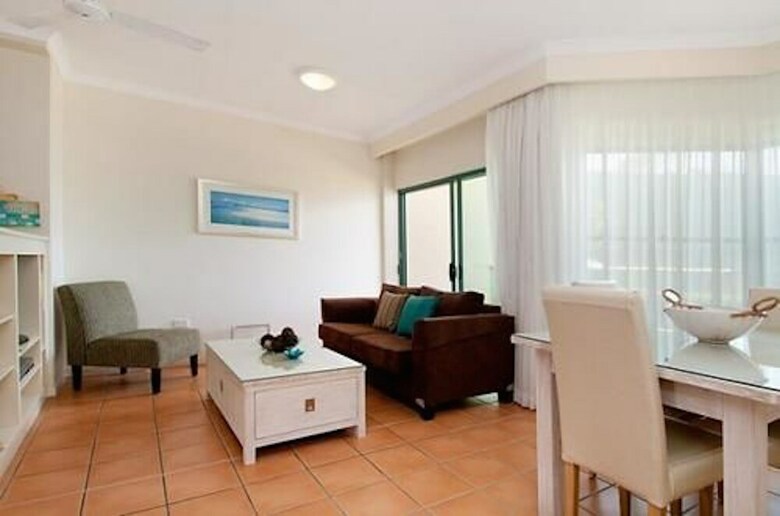 Apartamentos Alex Seaside Resort