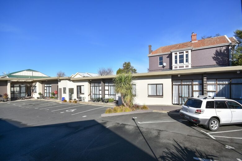 Garden Motel