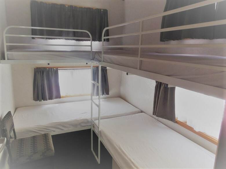 Golden Country Motel & Caravan Park