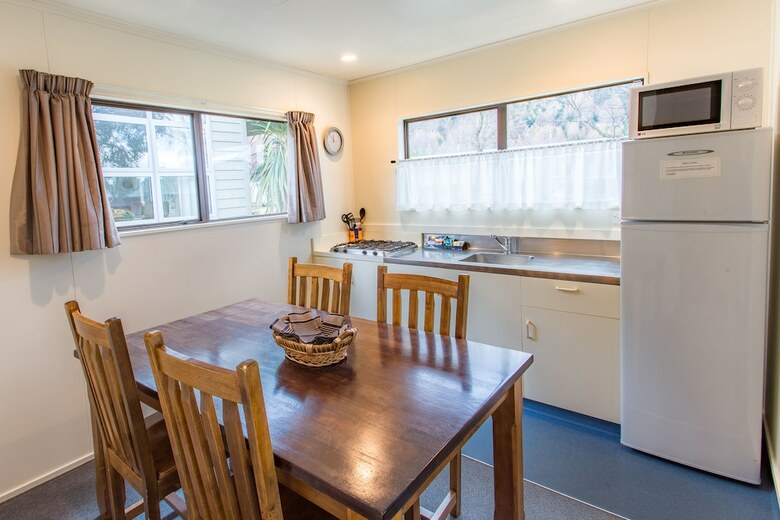 Motel Queenstown Top 10 Holiday Park