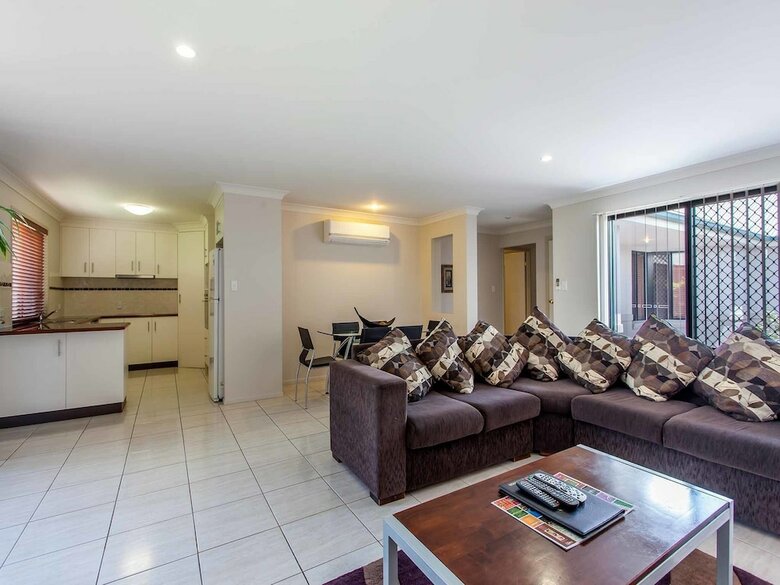 Aparthotel Annand Mews Serviced Apartments