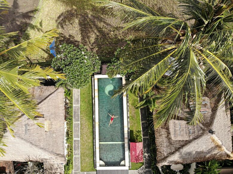 Hotel Lodtunduh Sari