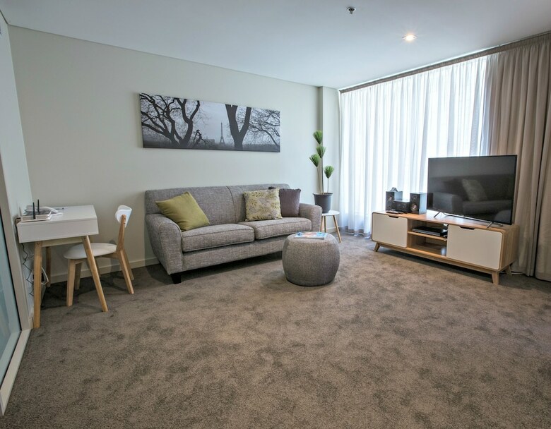 Adelaide Dresscircle Apartments North Terrace