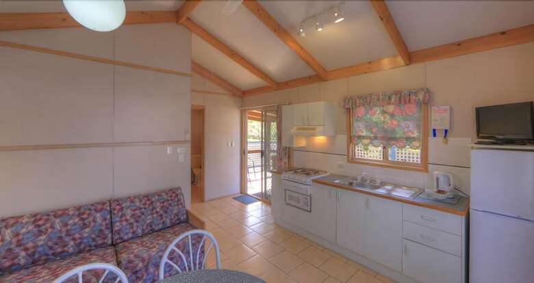 Cabana Big4 Batemans Bay At Easts Riverside Holiday Park