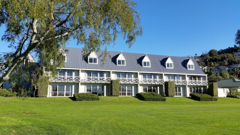 Hotel Admirals Motor Inn
