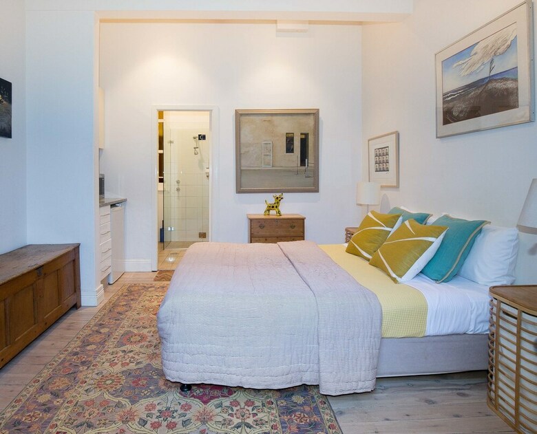 Bed & Breakfast Bondi Beach House