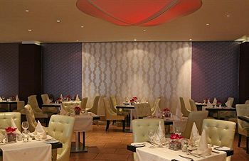 St. George Hotel Spa & Golf Beach Resort