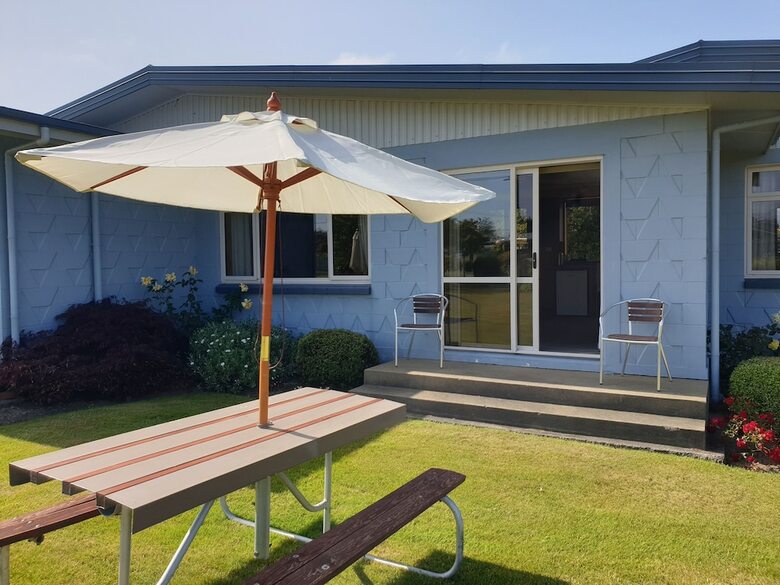 Lakeside Motel And Apartments - Te Anau