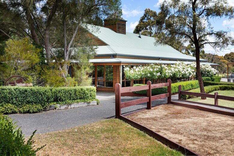 Hotel Glen Erin At Lancefield - Vineyard Retreat