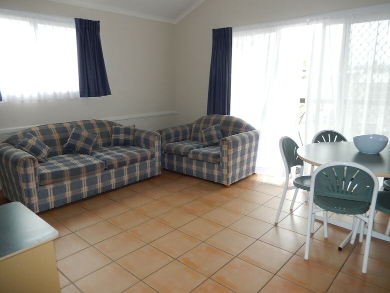 Middle Rock Holiday Resort