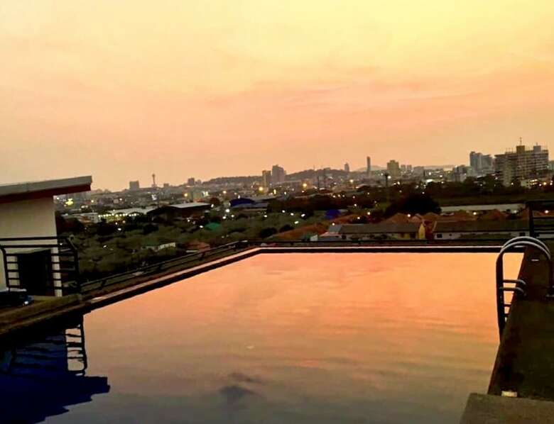 Hotel Chatkaew Hill & Residence