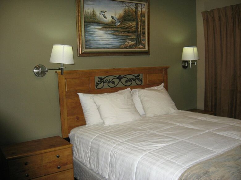 Beachcomber Inn