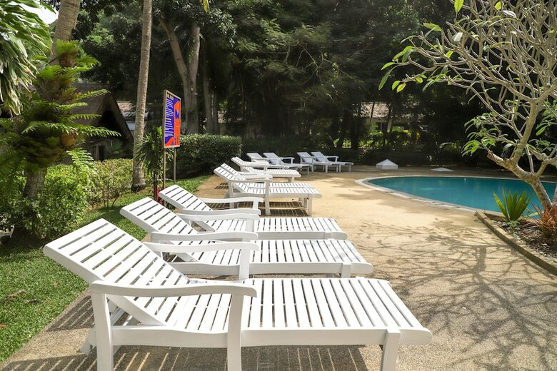 Hotel Coral Island Resort