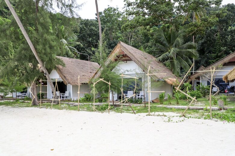 Hotel Coral Island Resort