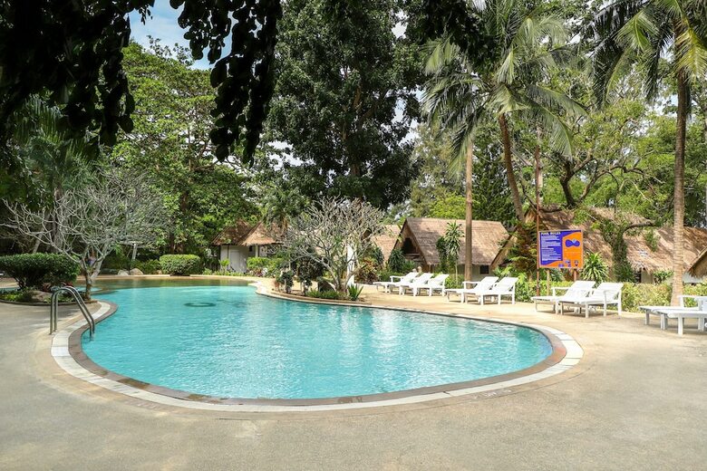 Hotel Coral Island Resort