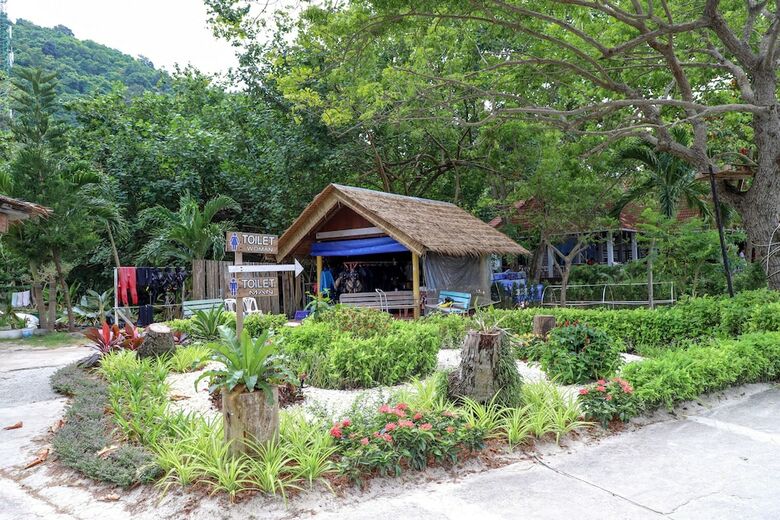 Hotel Coral Island Resort