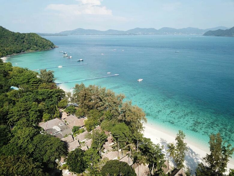 Hotel Coral Island Resort