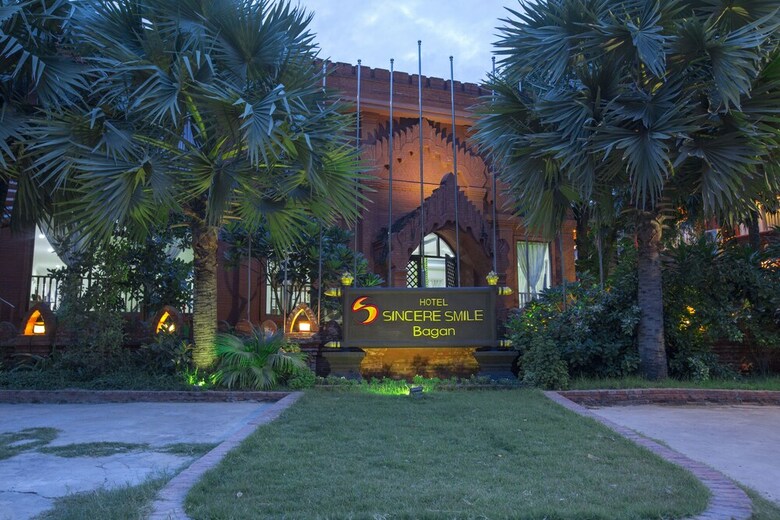 Hotel Sincere Smile Bagan