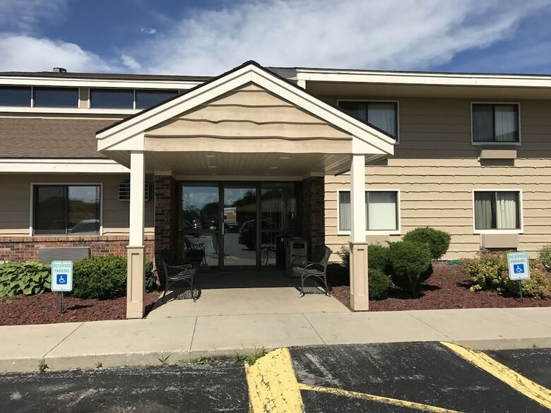Hotel Americinn By Wyndham West Bend