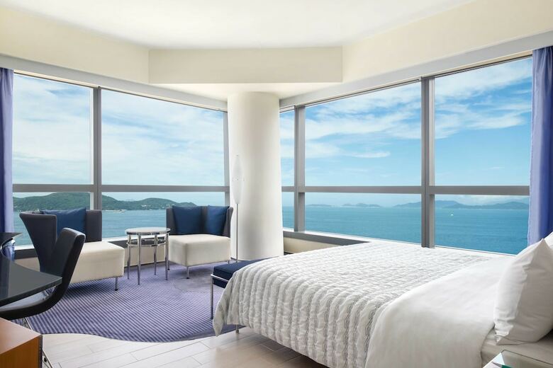 Hotel Le Meridien Cyberport