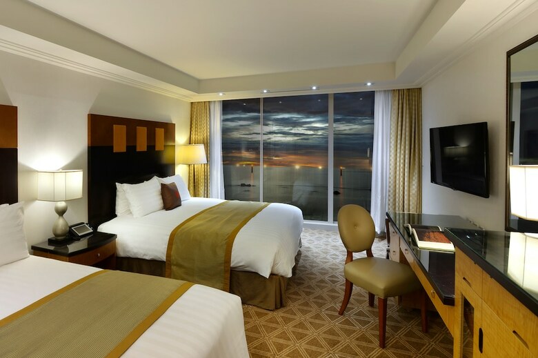 Hotel Ramada Plaza Jeju Ocean Front