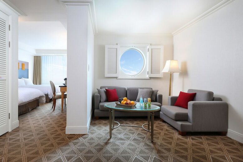 Hotel Ramada Plaza Jeju Ocean Front