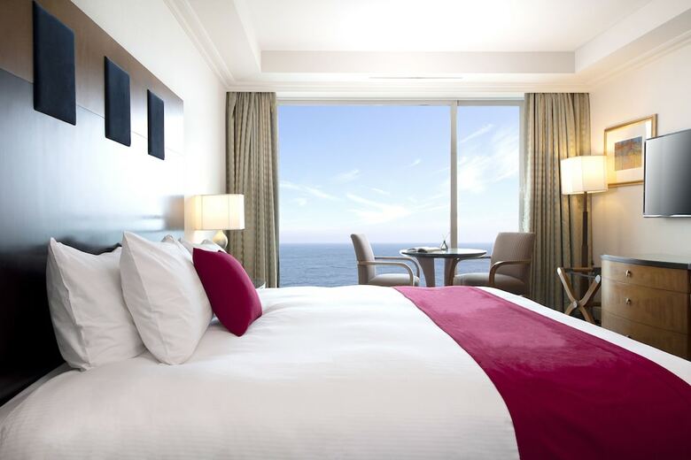 Hotel Ramada Plaza Jeju Ocean Front