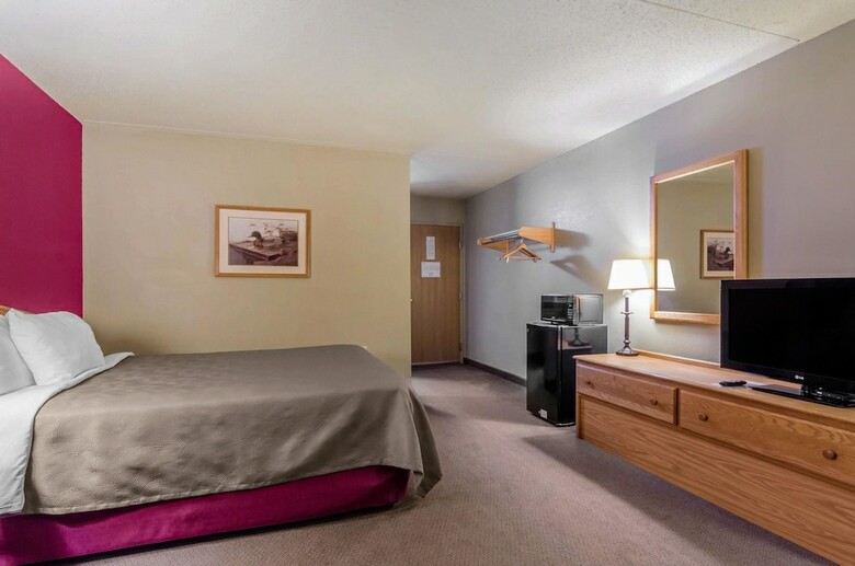 Hotel Rodeway Inn