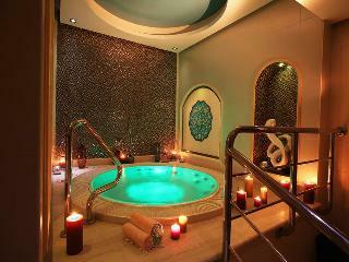 Hotel Dana Beach Resort