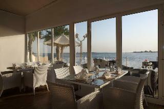 Hotel Dana Beach Resort